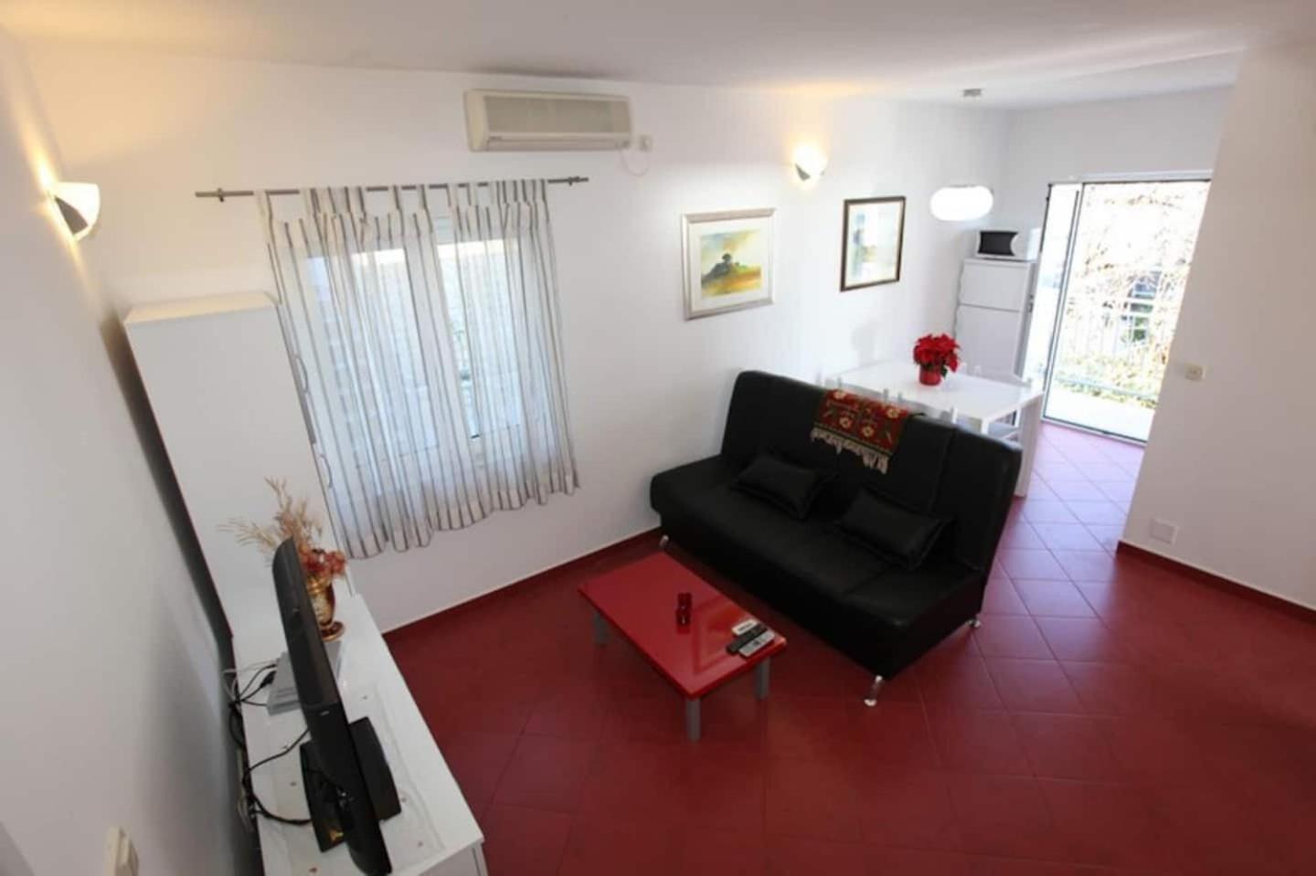 Nadi Apartman *